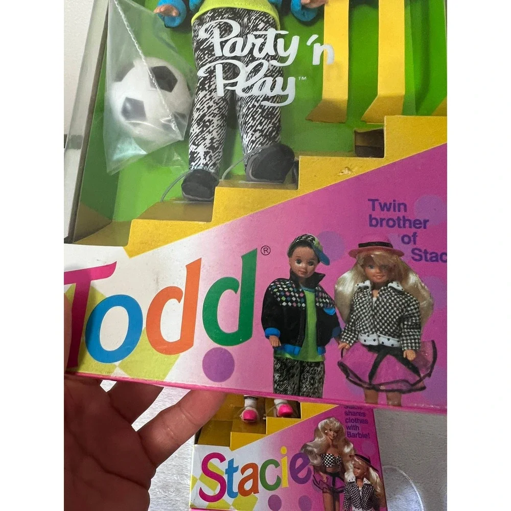 Barbie Party 'n Play Stacie & Todd Twins Set 1992 NIB Vintage Minor Box Wear VTG